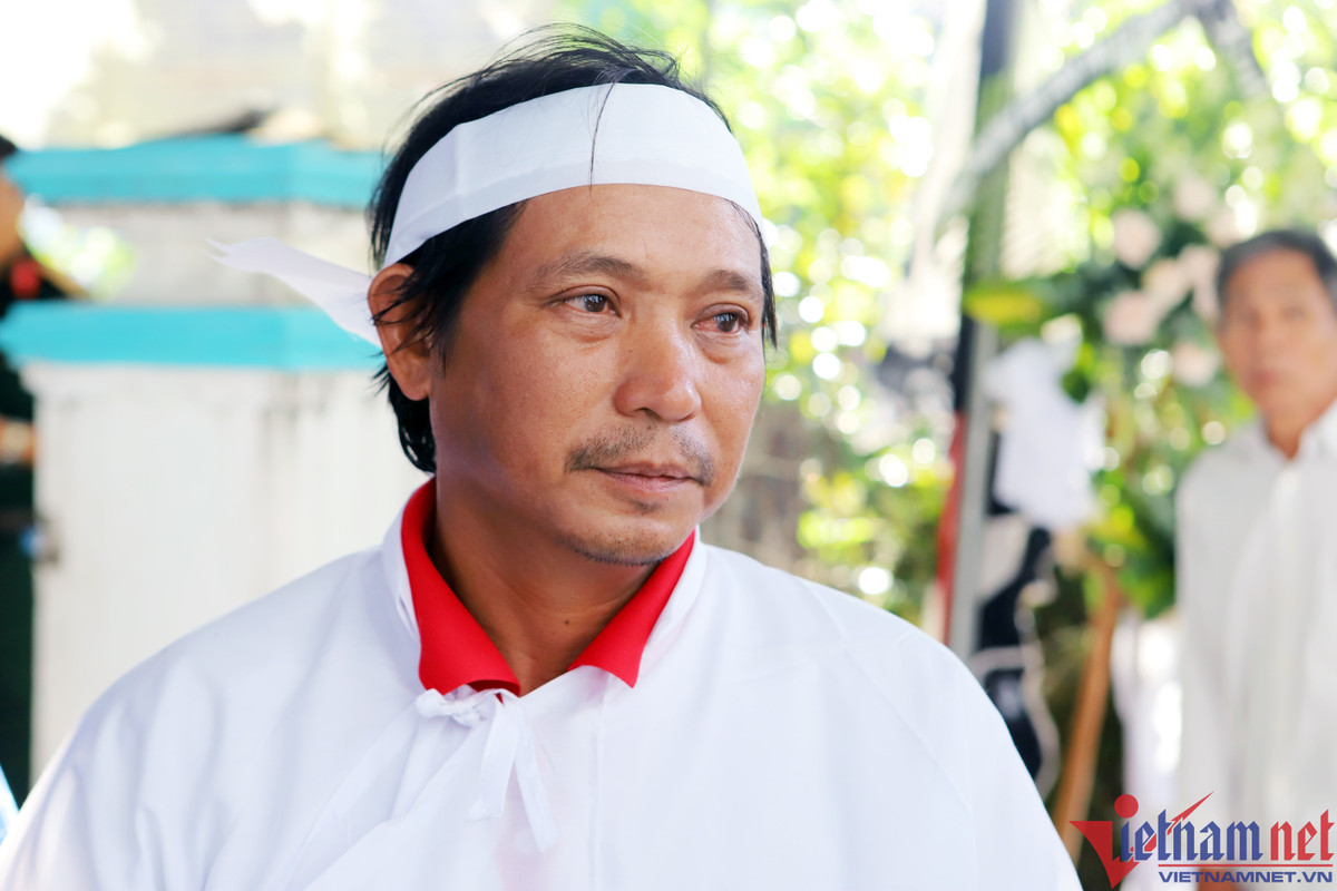 Tang thương nơi ngõ có 3 mẹ con bị xe tải cán tử vong - Hình 2 Tang thuong noi ngo co 3 me con bi xe tai can tu vong-Hinh-2