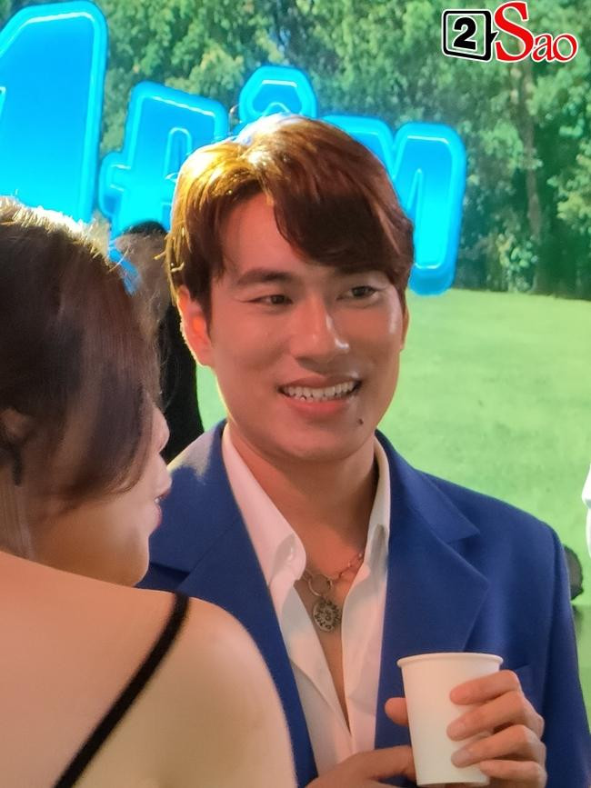 Kieu Minh Tuan: Roi Cat Phuong 