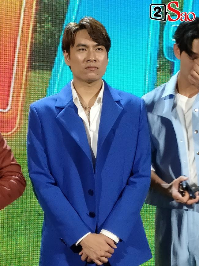 Kieu Minh Tuan: Roi Cat Phuong 