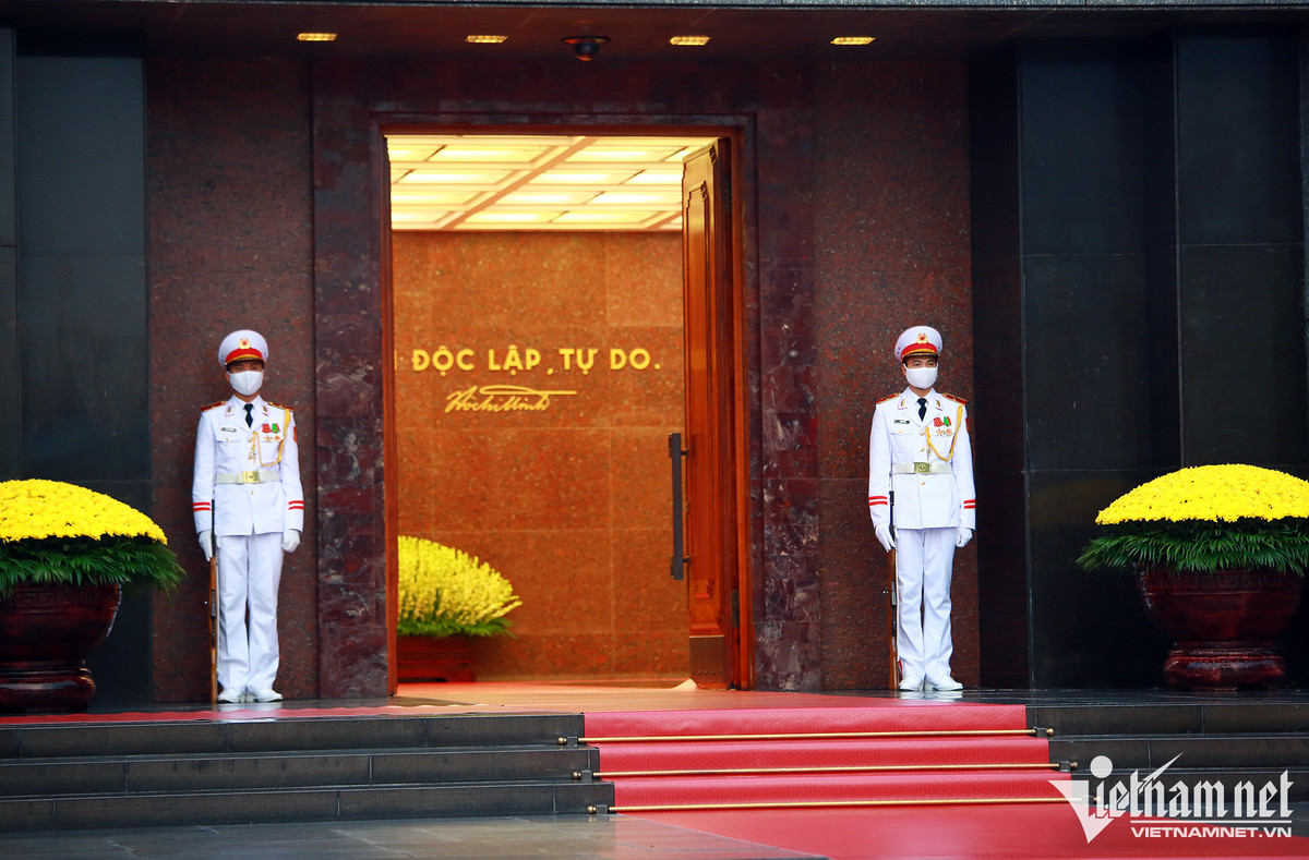 Lễ thượng cờ dịp Quốc khánh ở quảng trường Ba Đình - Hình 2 Le thuong co dip Quoc khanh o quang truong Ba Dinh-Hinh-2