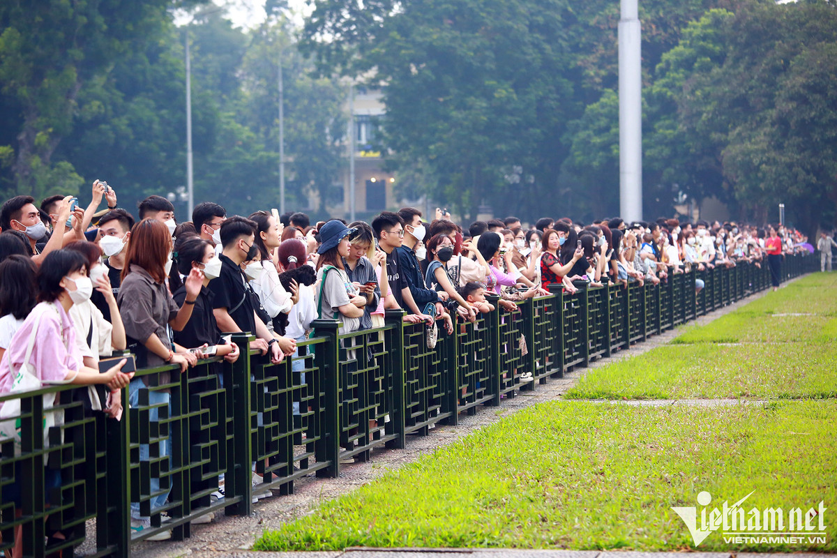 Lễ thượng cờ dịp Quốc khánh ở quảng trường Ba Đình - Hình 10 Le thuong co dip Quoc khanh o quang truong Ba Dinh-Hinh-10