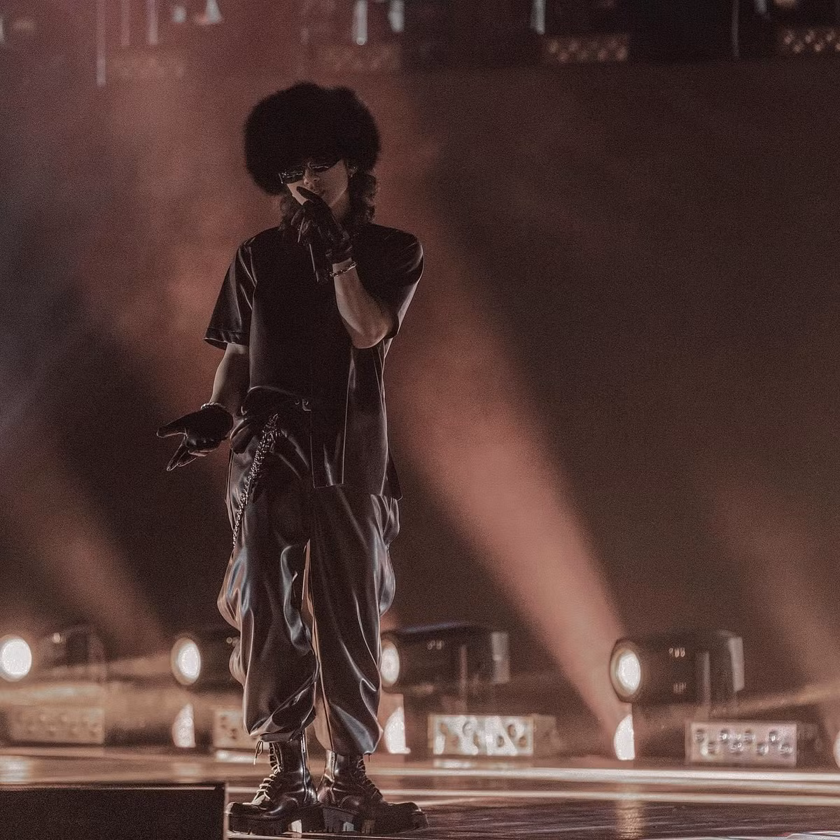 Cach luot song du luan cua Son Tung M-TP-Hinh-4