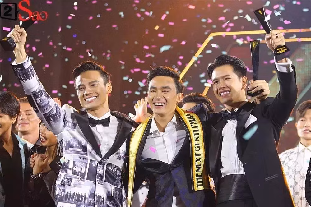 Show Huong Giang that hua cong bo bang diem chung ket?-Hinh-5