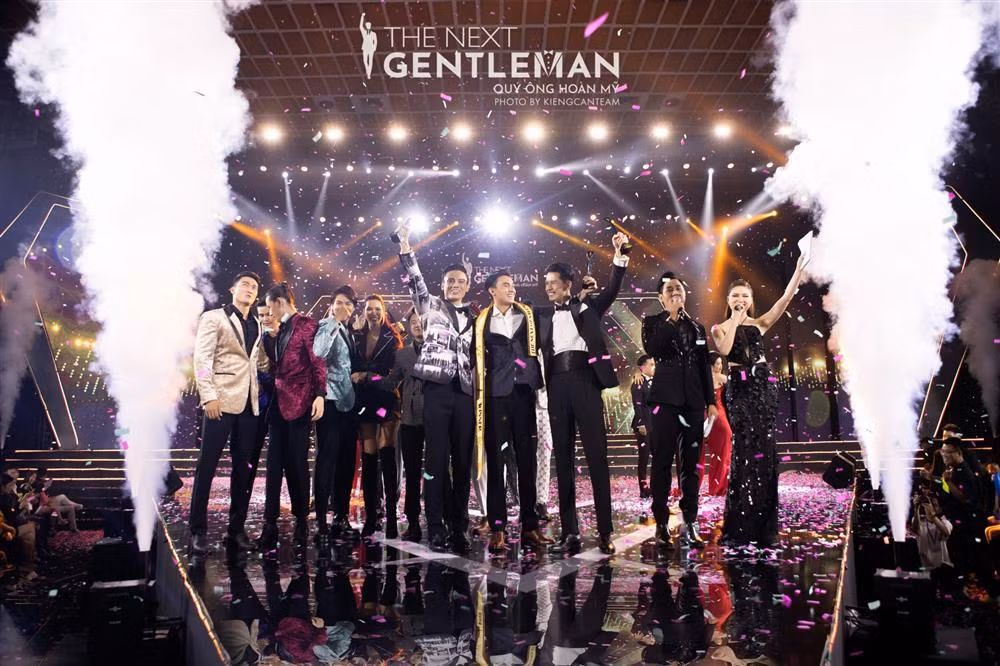 Show Huong Giang that hua cong bo bang diem chung ket?