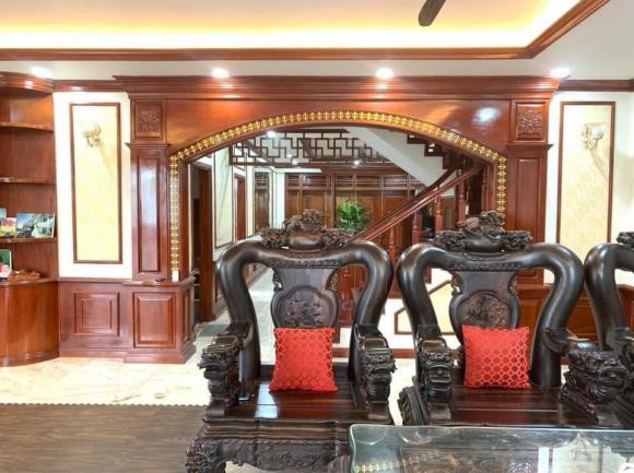 Mẹ đảm Hà Nội trồng 20 cây hoa hồng cổ quanh biệt thự - Hình 9 Me dam Ha Noi trong 20 cay hoa hong co quanh biet thu-Hinh-9