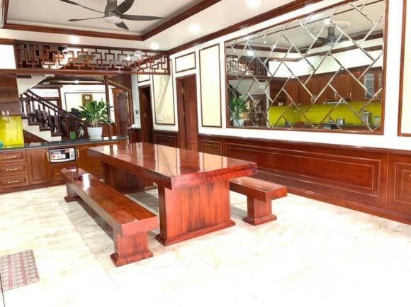 Mẹ đảm Hà Nội trồng 20 cây hoa hồng cổ quanh biệt thự - Hình 10 Me dam Ha Noi trong 20 cay hoa hong co quanh biet thu-Hinh-10