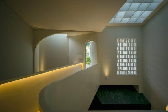 Thiet ke nha pho voi nhung hon da doc dao-Hinh-10