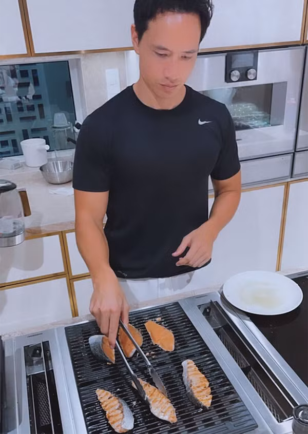 Dan quy ong cham nau an nhat nhi Vbiz-Hinh-15