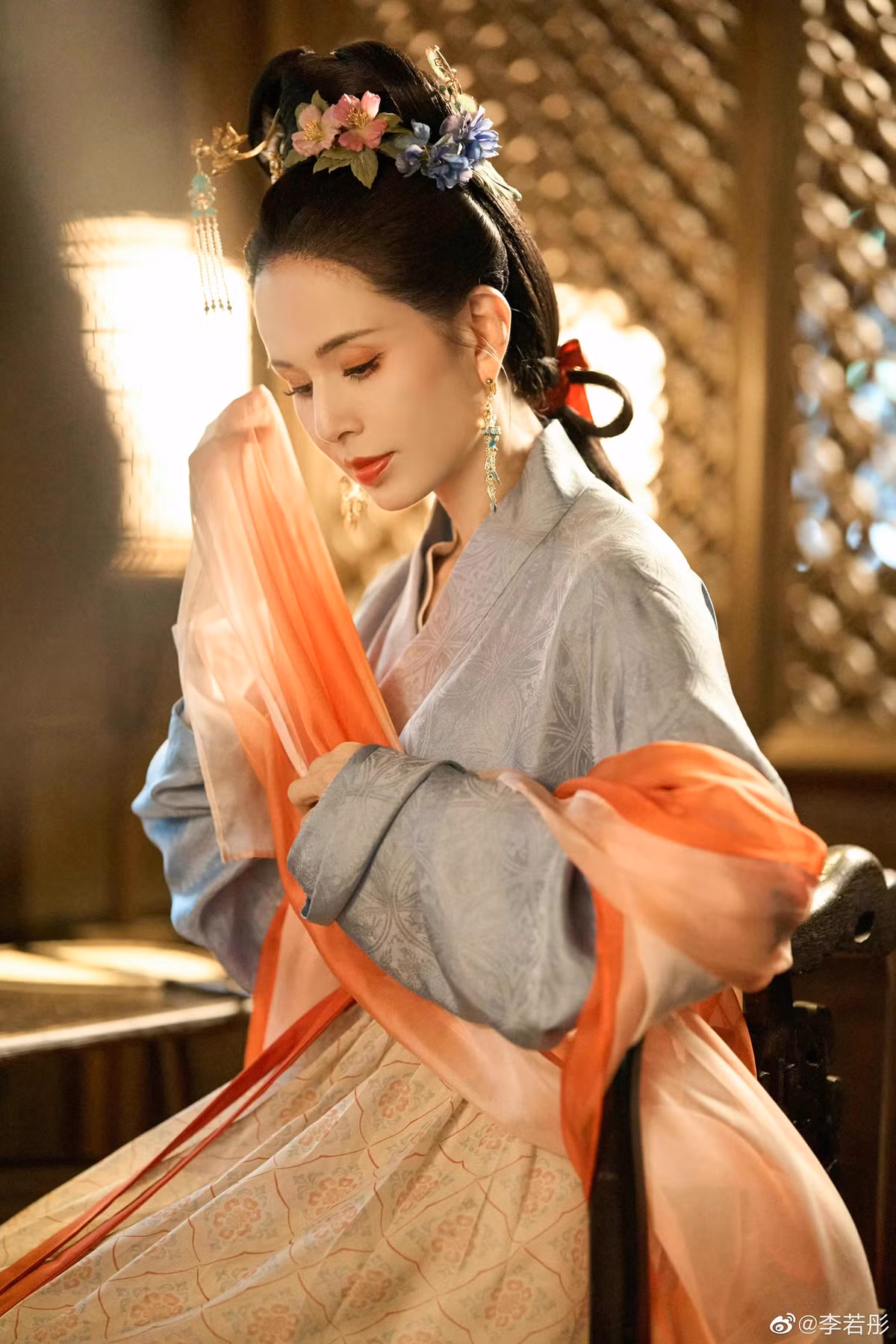 Vài năm trở lại đây, Lý Nhược Đồng thỉnh thoảng làm khách mời trong các phim truyền hình như Trần Tình Lệnh, Đấu phá thương khung... Vai diễn của cô đều gây ấn tượng với khán giả.