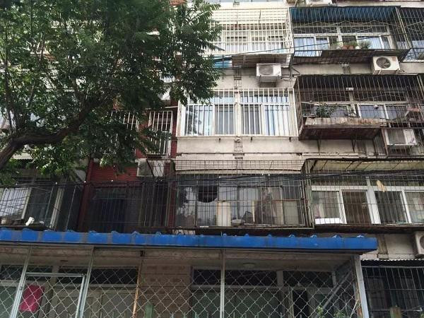 Cải tạo nhà tập thể cũ ở Hà Nội mang phong cách Vintage ngọt ngào ảnh 1