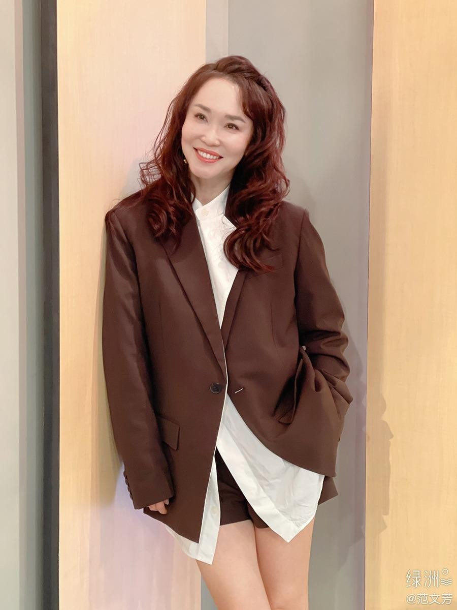 Những năm gần đây, Phạm Văn Phương ít đóng phim. Cô chủ yếu đi sự kiện, nhận quảng bá cho một số thương hiệu mỹ phẩm, đồ dùng gia đình.