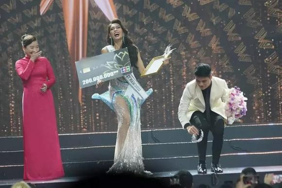 Vuong mien trieu do cua Thao Nhi Le sau 2 lan roi ra sao?-Hinh-2