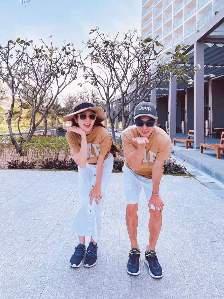 Ba xa Ly Hai co loat phu kien di bien chi em thich me-Hinh-6