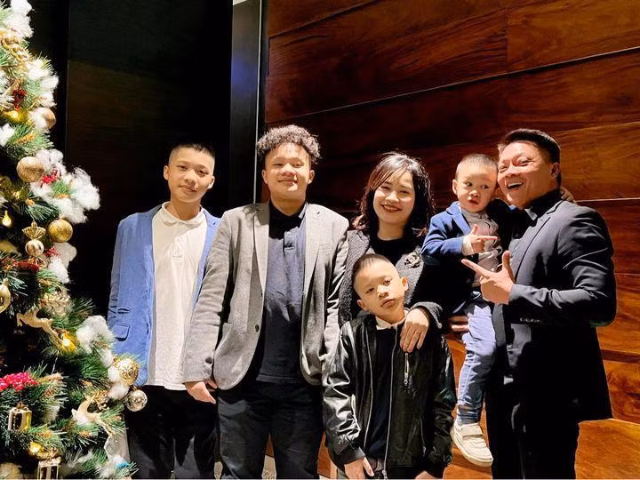 Bat ngo cuoc song hon nhan cua MC dong con nhat VTV-Hinh-4