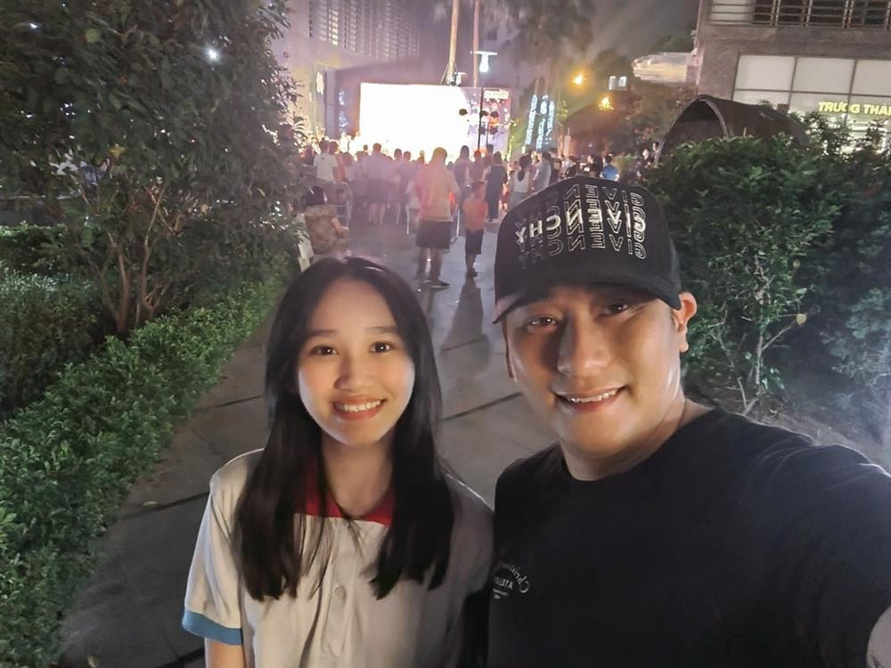 Con gai Minh Tiep gay xon xao vi qua giong Truc Anh 