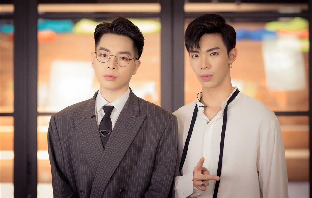 Erik chinh poster kieu gi ma netizen dinh ninh day la Duc Phuc?-Hinh-2