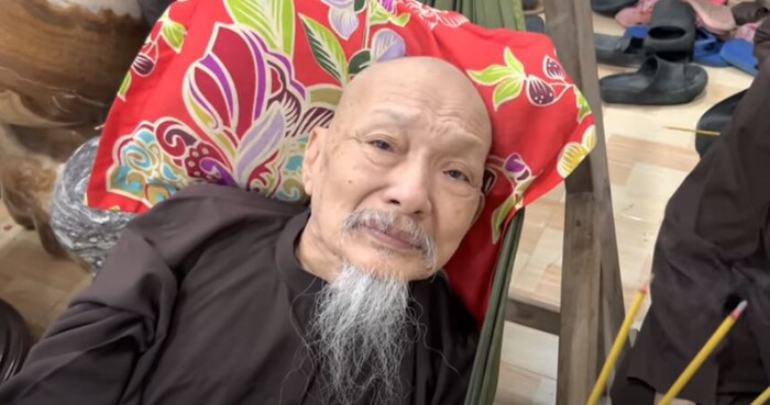 Ong Le Tung Van xuat hien nhan loi dac biet den 3 de tu