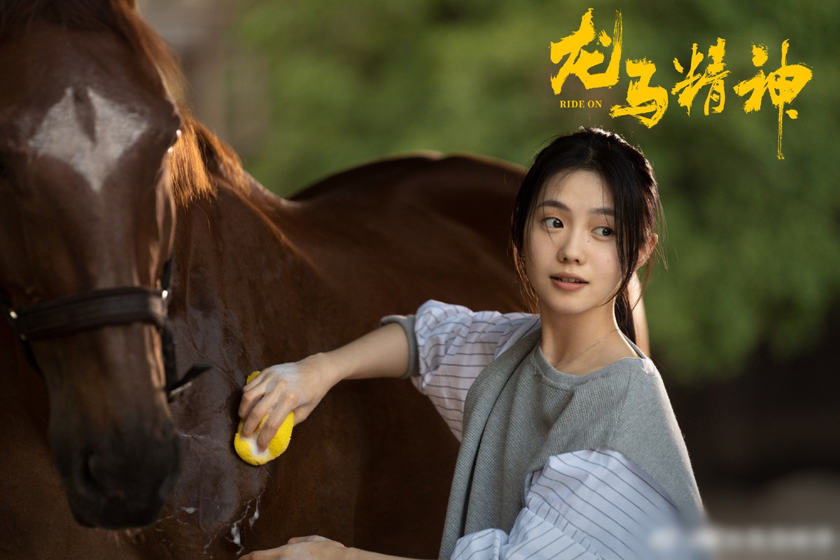 Ngo Kinh than tho vi Thanh Long tiet kiem an uong-Hinh-3