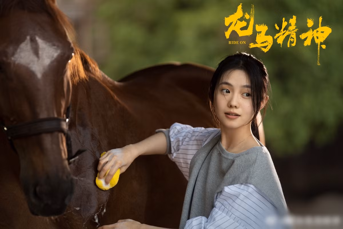 Ngo Kinh than tho vi Thanh Long tiet kiem an uong-Hinh-3