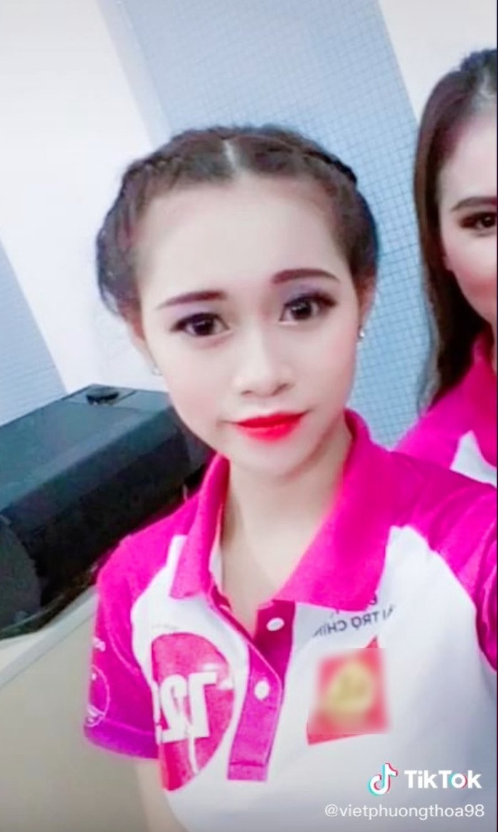 Phương Thoa được đánh giá là thí sinh sáng giá của mùa thi năm đó với vẻ ngoài xinh xắn và đôi chân dài.