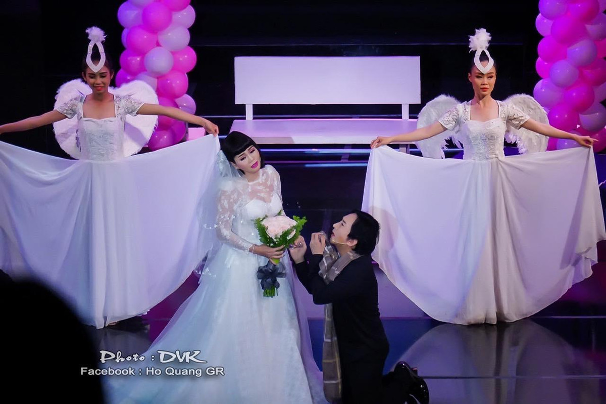 Kim Tu Long he lo le cuoi bi mat cua Ngoc Huyen 20 nam truoc-Hinh-4