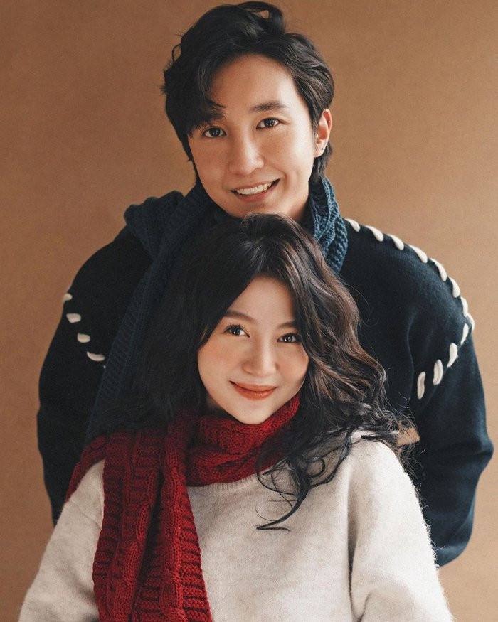 Giáng sinh không thể đáng ghen tị hơn của hội có đôi có cặp - Hình 3 Giang sinh khong the dang ghen ti hon cua hoi co doi co cap-Hinh-3