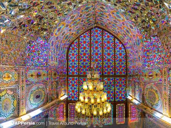 Choáng ngợp với lăng mộ cổ lấp lánh như được dát kim cương - Hình 7 Choang ngop voi lang mo co lap lanh nhu duoc dat kim cuong-Hinh-7