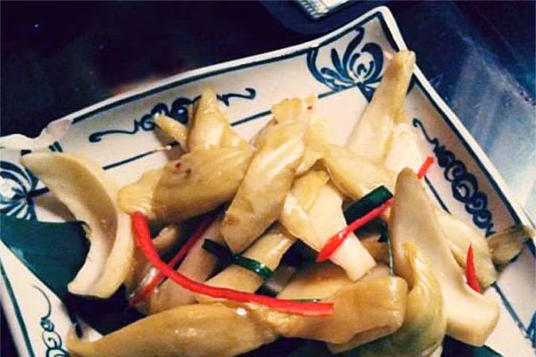 Nhung nguoi khong nen an thit lon, thit bo-Hinh-3