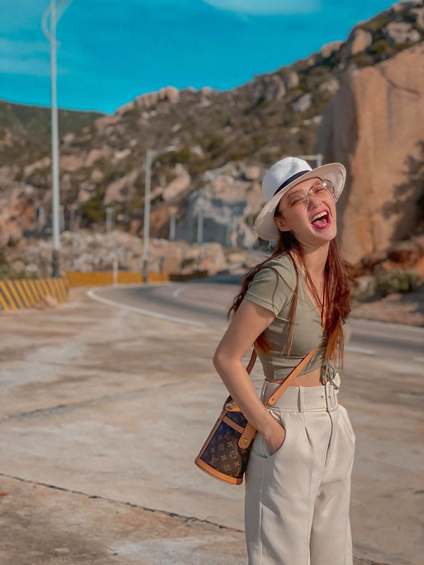 Minh Hang sau nua nam lay chong doanh nhan bi an-Hinh-9