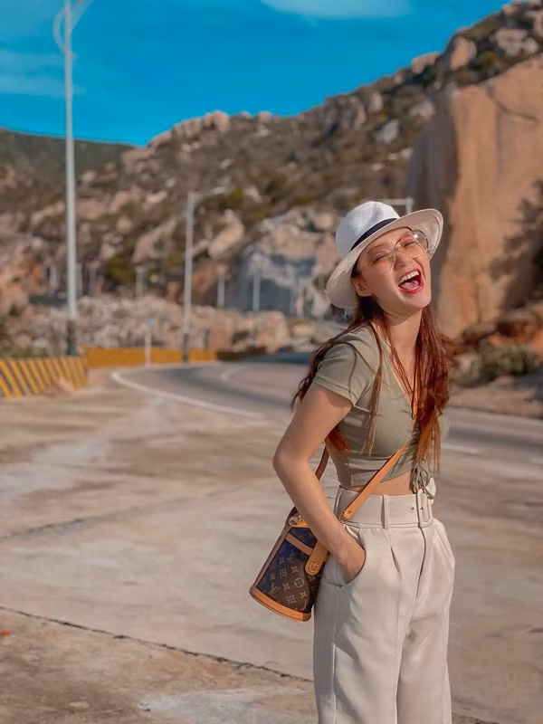 Minh Hang sau nua nam lay chong doanh nhan bi an-Hinh-9