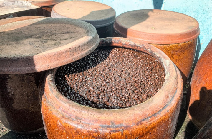 Công thức làm tương đen đặc sản phố núi - Hình 6 Cong thuc lam tuong den dac san pho nui-Hinh-6