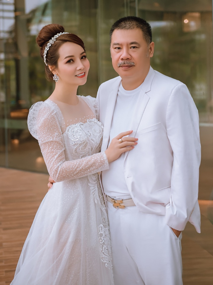 Dàn diễn viên 'Những ngọn nến trong đêm' giờ ra sao? - Hình 4 Dan dien vien 'Nhung ngon nen trong dem' gio ra sao?-Hinh-4