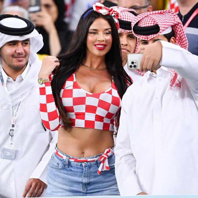 Vào 22 giờ ngày 9/12, trận đấu tứ kết 1 giữa Brazil và Croatia sẽ diễn ra trong sự mong chờ của nhiều người.