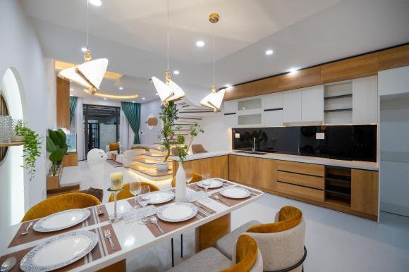 Vo chong tu thiet ke nha mat pho voi san thuong cuc chill-Hinh-12