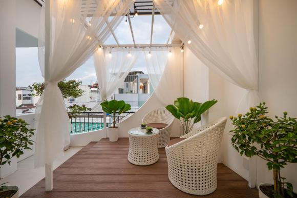 Vo chong tu thiet ke nha mat pho voi san thuong cuc chill-Hinh-22