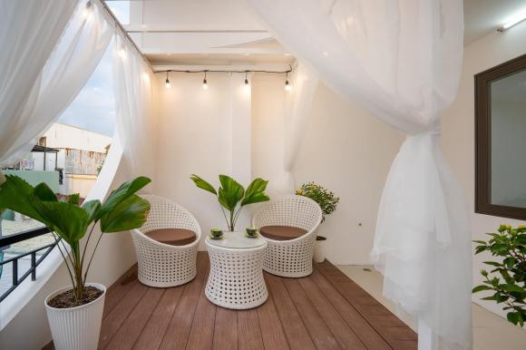 Vo chong tu thiet ke nha mat pho voi san thuong cuc chill-Hinh-21