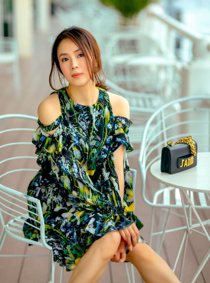 5 nữ diễn viên VTV chịu chi cho hàng hiệu - Hình 12 5 nu dien vien VTV chiu chi cho hang hieu-Hinh-12