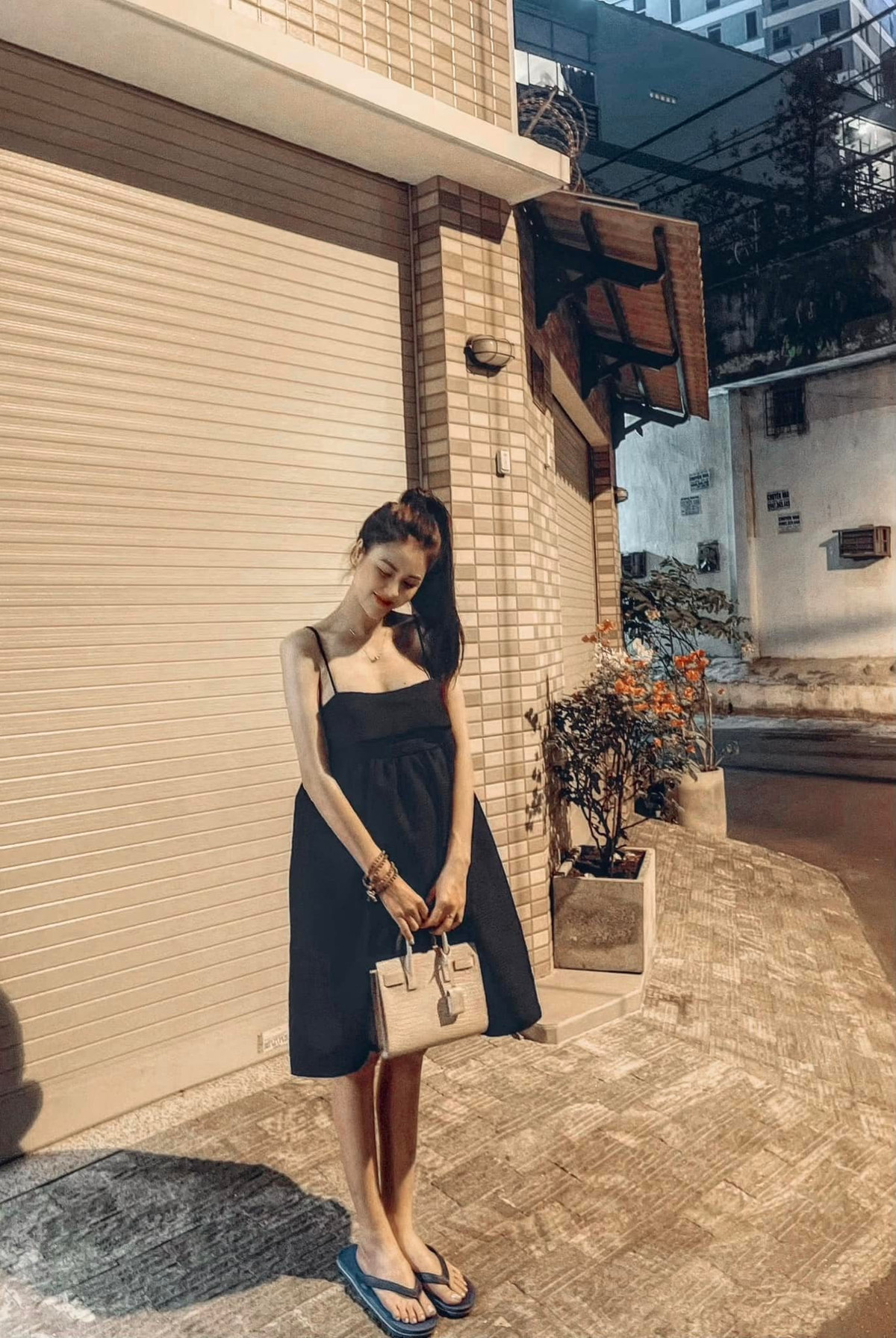 5 nữ diễn viên VTV chịu chi cho hàng hiệu - Hình 19 5 nu dien vien VTV chiu chi cho hang hieu-Hinh-19