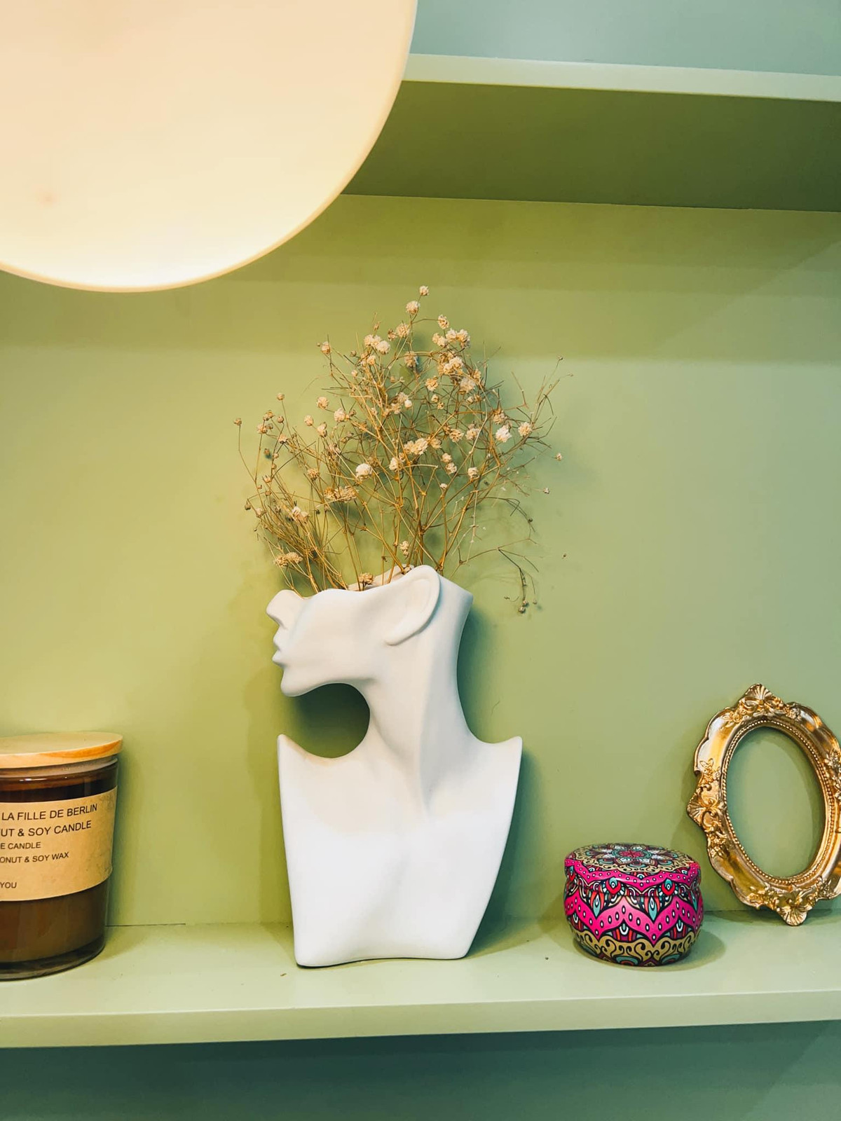 Nhà phố có cửa sổ bốn bề, lấy sáng và gió từ biển vào ảnh 5