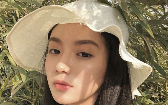 Mỗi tháng tôi kiếm nửa tỷ, mẹ bạn trai bắt chúng tôi chia tay Moi thang toi kiem nua ty, me ban trai bat chung toi chia tay