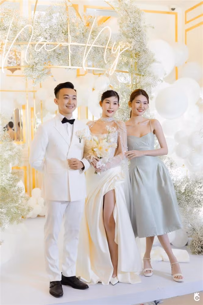 Lo dien my nhan bat duoc hoa cuoi Le Au Ngan Anh-Hinh-7