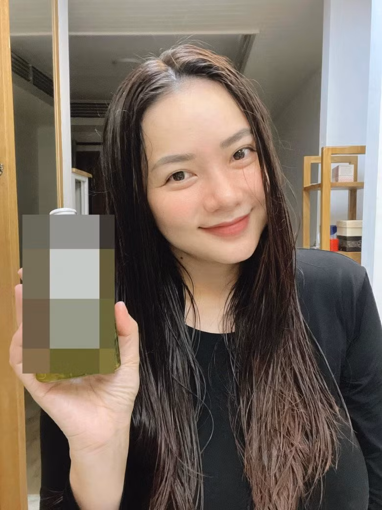 Phan Như Thảo xinh đẹp hơn nhờ cách khử môi thâm này Phan Nhu Thao xinh dep hon nho cach khu moi tham nay