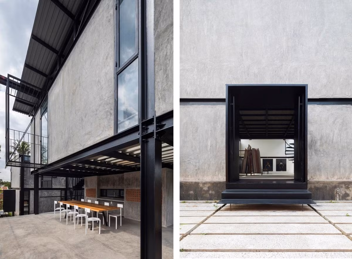 Tầng trệt của khối nhà chính đã được nâng lên 1,8 m so với mặt đất tự nhiên.