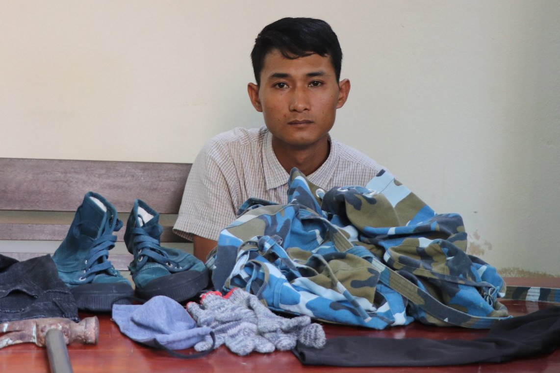 Tai xe nghi 'ngao da', lai o to khong dong cua nao loan-Hinh-4