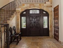  Nhà có nhiều góc nhọn. Những ngôi nhà có diện tích bé thường bị khuyết góc, góc nhọn, góc tù... Căn nhà không vuông vắn khiến chủ nhà gặp khó khăn trong thiết kế kiến trúc và sắp xếp nội thất.