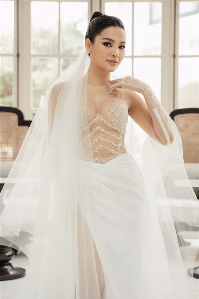 Hiếm cặp đôi nào có thể chi số tiền lớn để thực hiện bộ ảnh cưới hoành tráng như hai diễn viên.