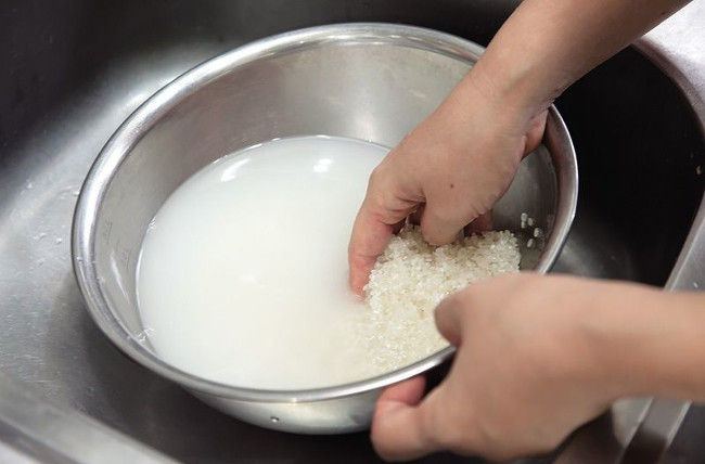 Nau com muon deo thom hay cho vai giot gia vi quen thuoc nay-Hinh-2