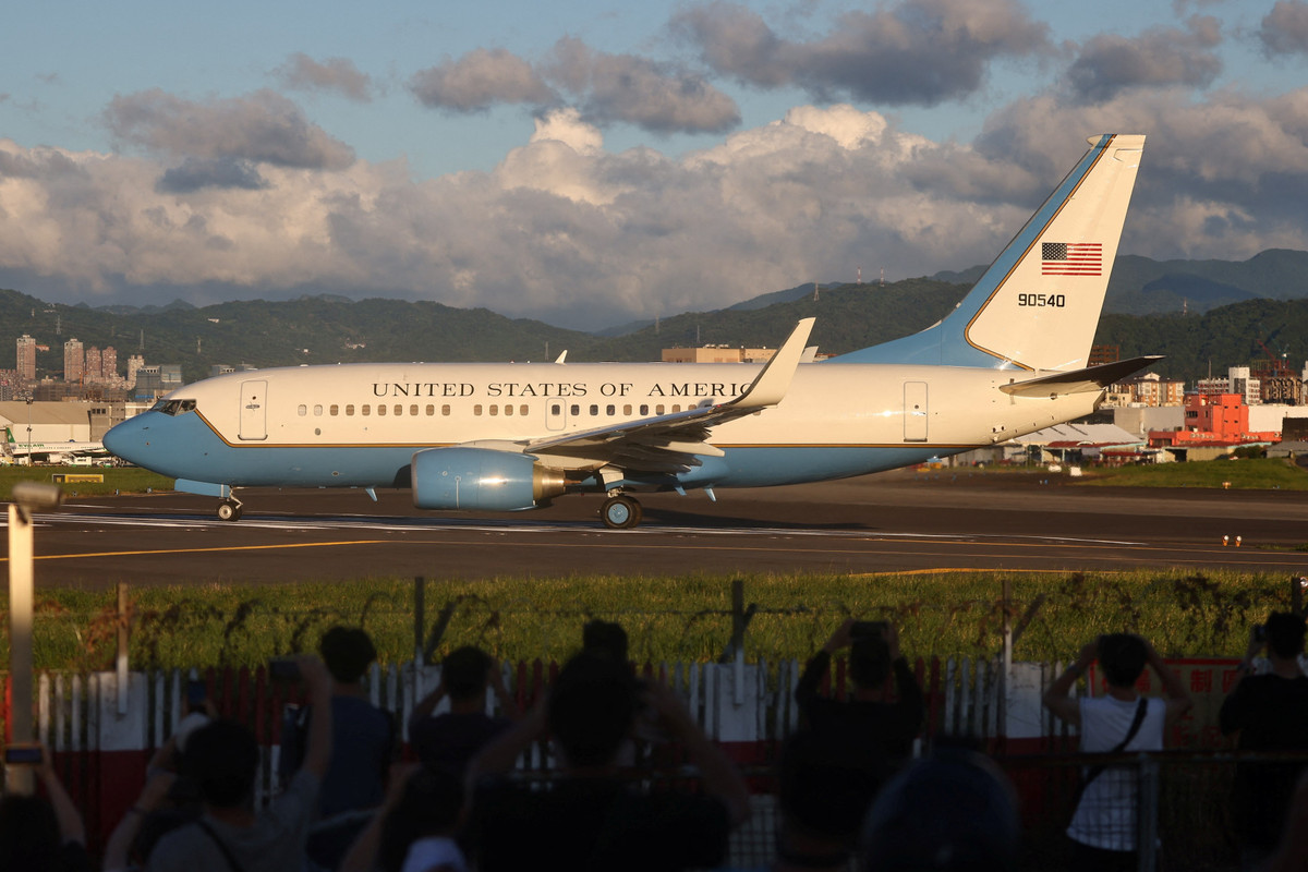 Ong Zelensky den My bang cach nao-Hinh-3