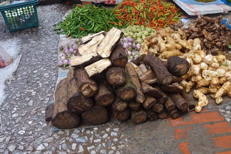 Mon an ky la nhat o Lao, mon thu 3 khong ai dam an