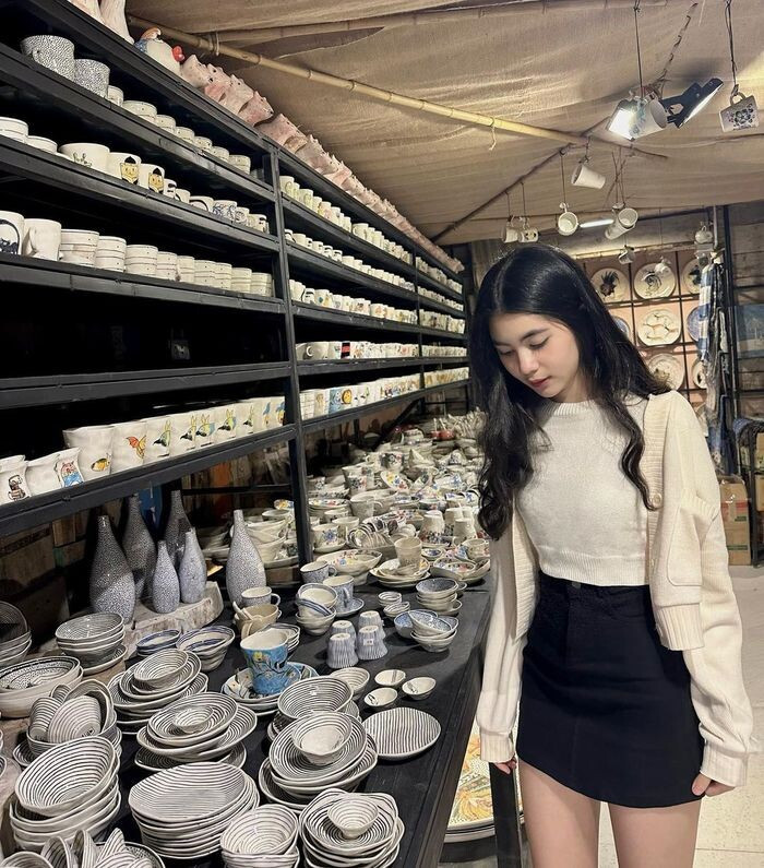 Phan ung cua ba xa Quyen Linh khi con gai duoc khen dep-Hinh-10